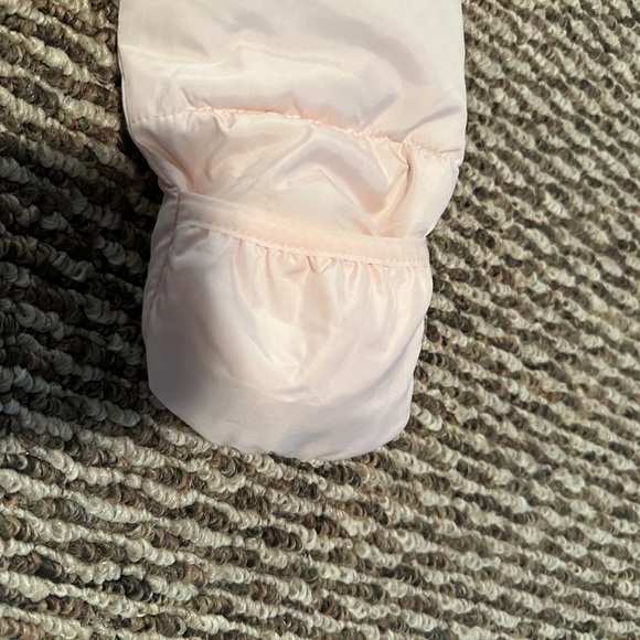 Gap snowsuit - Picture 6 of 9